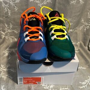 Nike Kids Sneakers - Blue and Green Mix